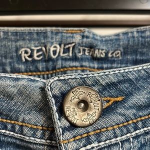 Revolt straight leg jeans sz 7